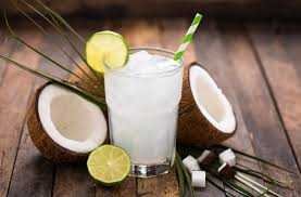 🥥🍋 Coconut Water with Lemon – The Ultimate Natural Summer Detox Drink
