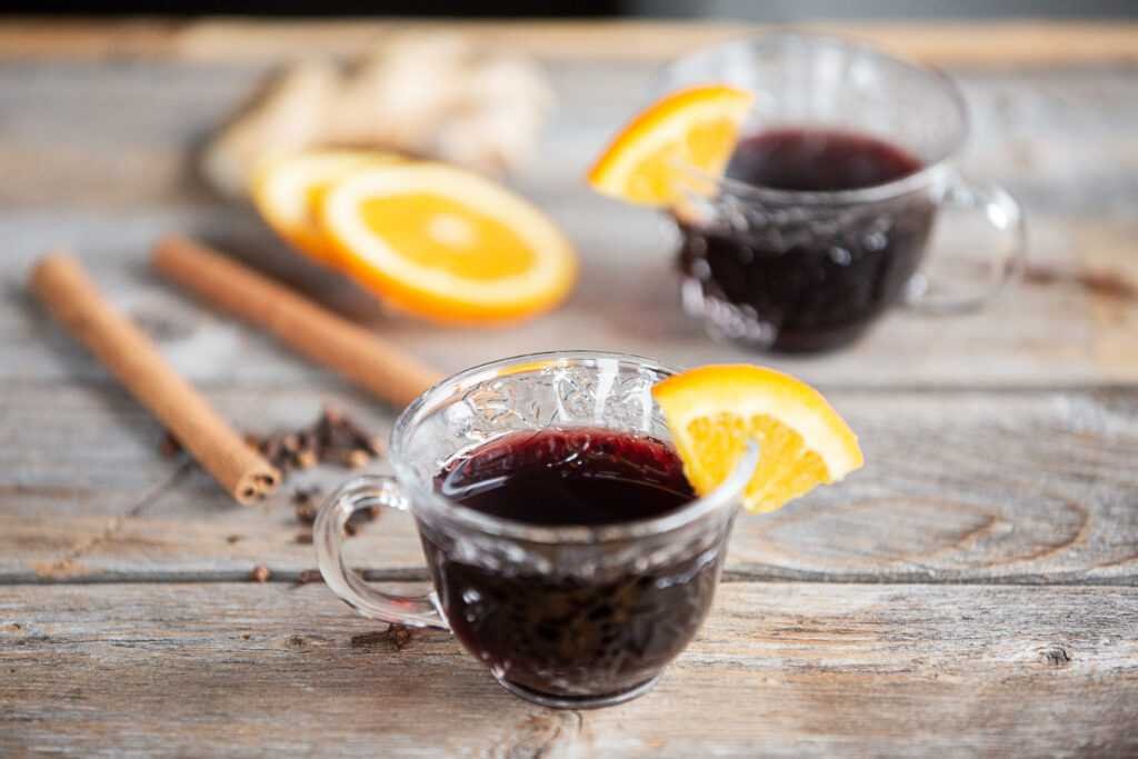 🍇🔥 Mulled Grape Juice – A Non-Alcoholic Winter Warmer