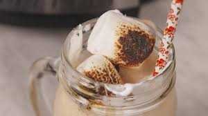 🔥🍫 Toasted Marshmallow Steamer – A Cozy, Sweet Winter Drink