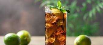 🥃🇨🇺 Cuba Libre – The Classic Rum and Coke with a Twist of Freedom