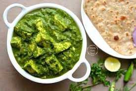 PALAK PANEER TARTLETS – INDIAN FLAVORS MEET FRENCH ELEGANCE