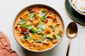 THAI RED CURRY PANEER – DESI COMFORT MEETS THAI FIRE
