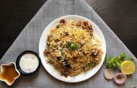 THAI-SPICED VEGETABLE BIRYANI – AROMATIC INDIA MEETS ZESTY THAILAND