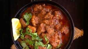 LAMB VINDALOO GOULASH – A SPICY IND0-HUNGARIAN FUSION DELIGHT